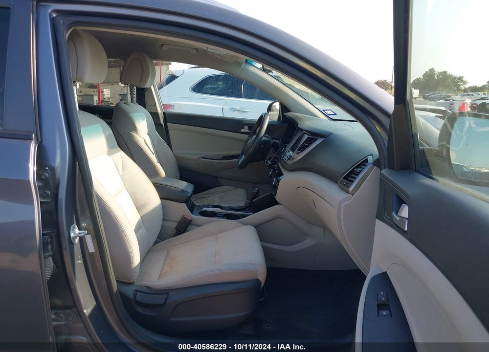 2018 HYUNDAI TUCSON SEL VIN: KM8J3CA46JU598678