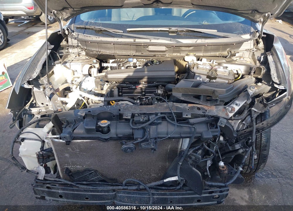 2016 NISSAN ROGUE SV VIN: KNMAT2MV7GP618415