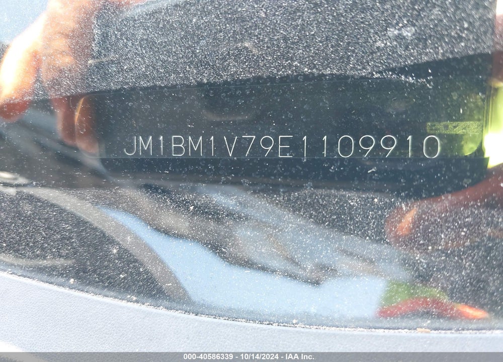 2014 MAZDA 3 I TOURING VIN: JM1BM1V79E1109910