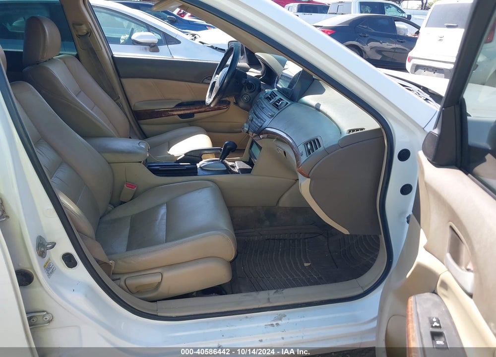 2009 HONDA ACCORD 2.4 EX-L VIN: 1HGCP26839A135189
