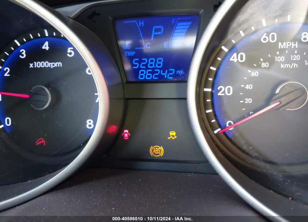 2015 HYUNDAI TUCSON SE VIN: KM8JU3AG6FU033166
