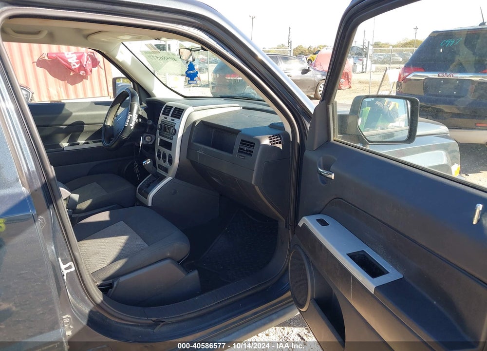 2008 JEEP PATRIOT SPORT VIN: 1J8FT28058D520080