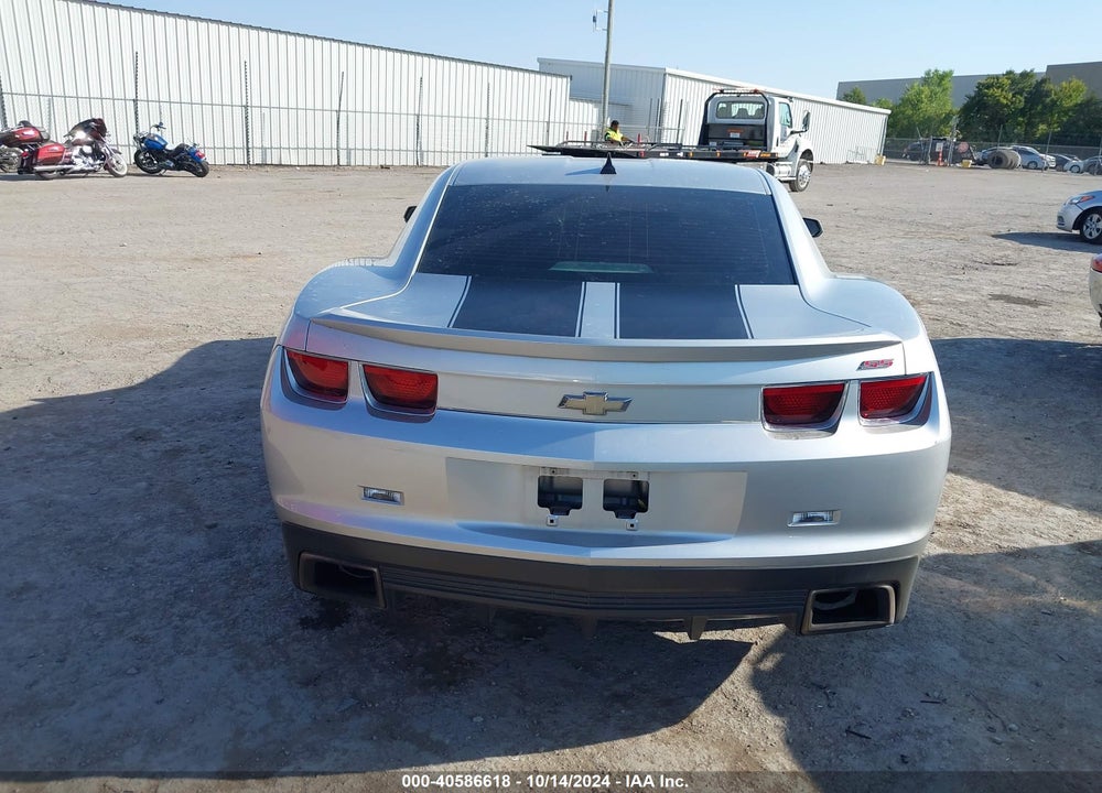 2010 CHEVROLET CAMARO 2SS VIN: 2G1FT1EW6A9112919