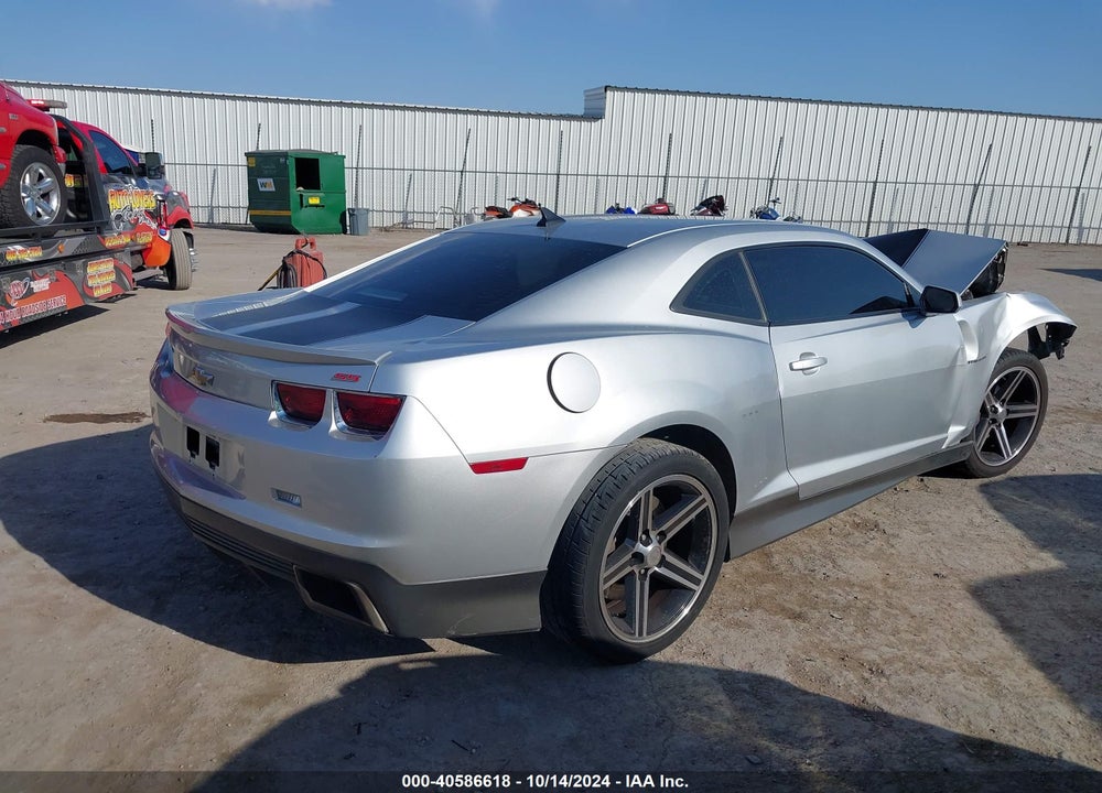 2010 CHEVROLET CAMARO 2SS VIN: 2G1FT1EW6A9112919