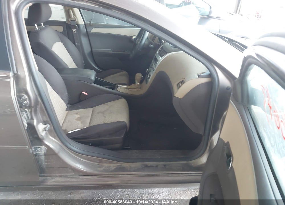 2012 CHEVROLET MALIBU LS VIN: 1G1ZB5E04CF266896