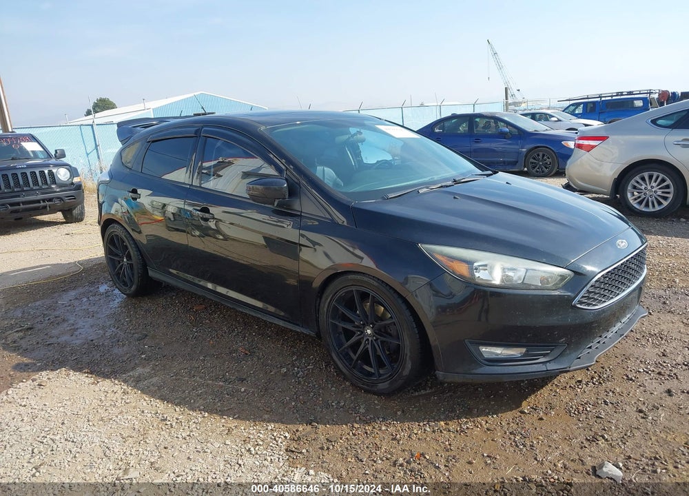 2015 FORD FOCUS SE VIN: 1FADP3K25FL341257
