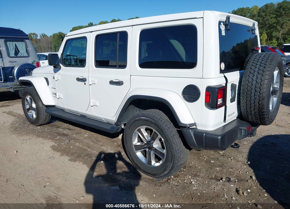 2022 JEEP WRANGLER UNLIMITED SAHARA 4X4 VIN: 1C4HJXEG7NW118355
