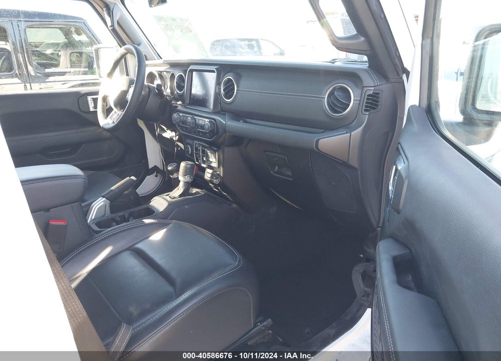 2022 JEEP WRANGLER UNLIMITED SAHARA 4X4 VIN: 1C4HJXEG7NW118355