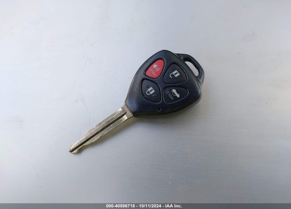 2011 TOYOTA CAMRY SE VIN: 4T1BF3EK7BU135485