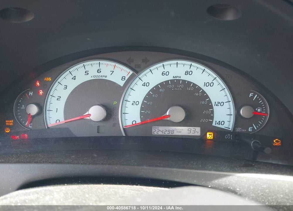 2011 TOYOTA CAMRY SE VIN: 4T1BF3EK7BU135485