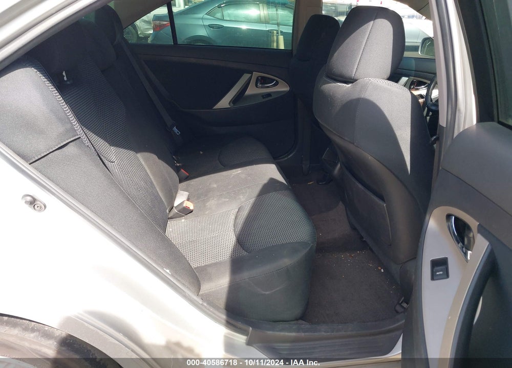 2011 TOYOTA CAMRY SE VIN: 4T1BF3EK7BU135485