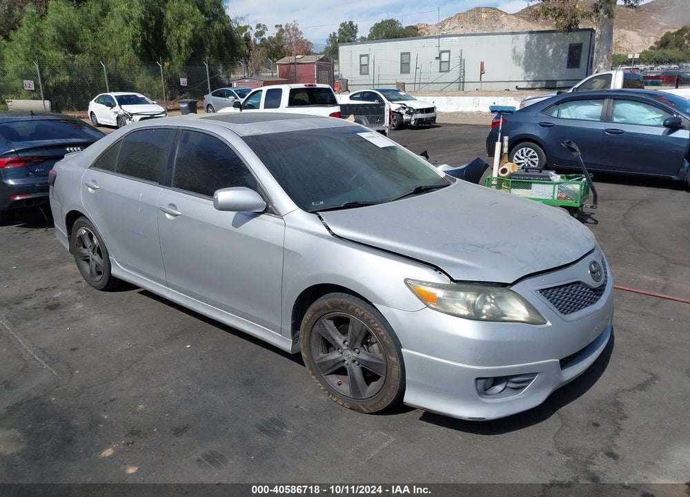 2011 TOYOTA CAMRY SE VIN: 4T1BF3EK7BU135485