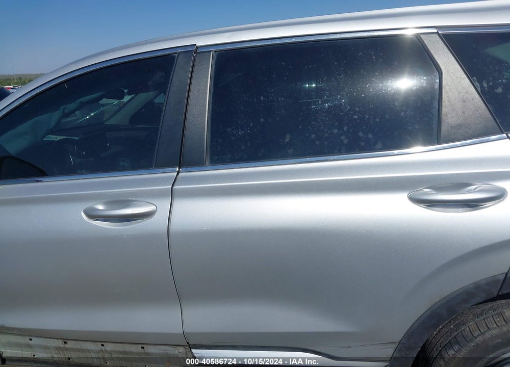 2019 HYUNDAI SANTA FE SE VIN: 5NMS23AD0KH010598