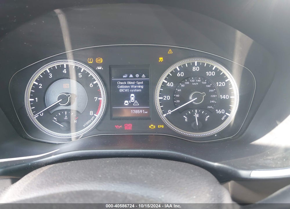 2019 HYUNDAI SANTA FE SE VIN: 5NMS23AD0KH010598