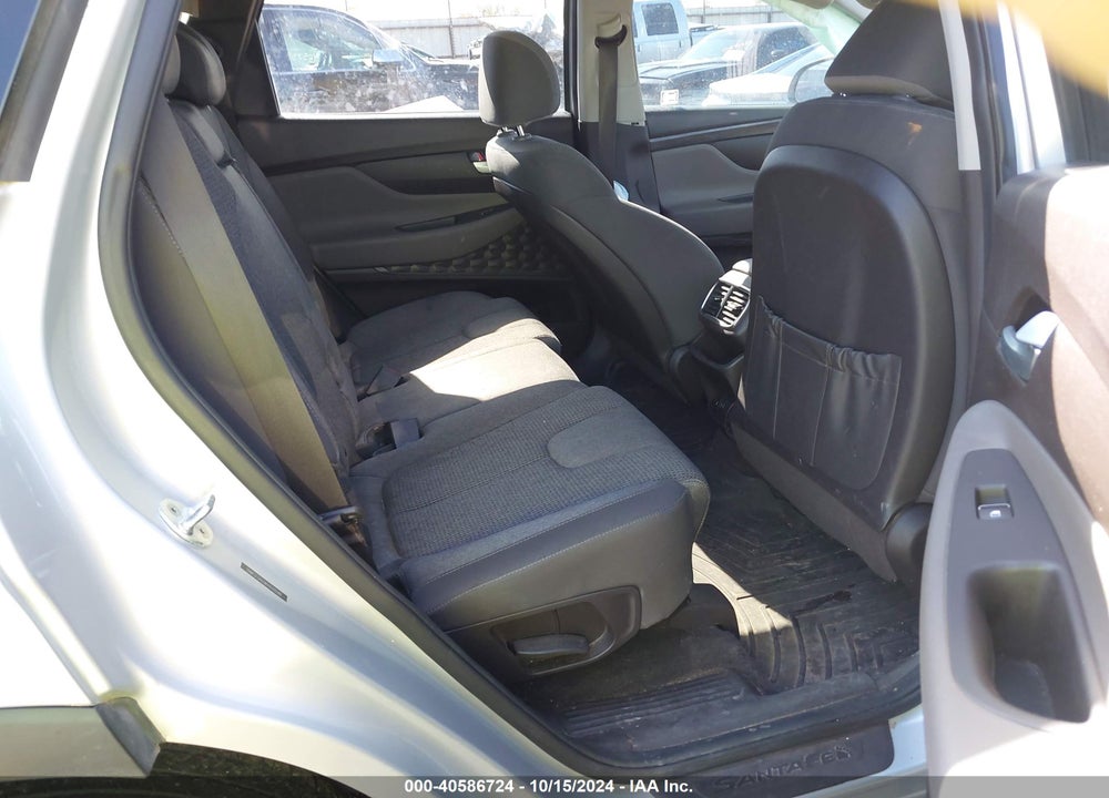 2019 HYUNDAI SANTA FE SE VIN: 5NMS23AD0KH010598