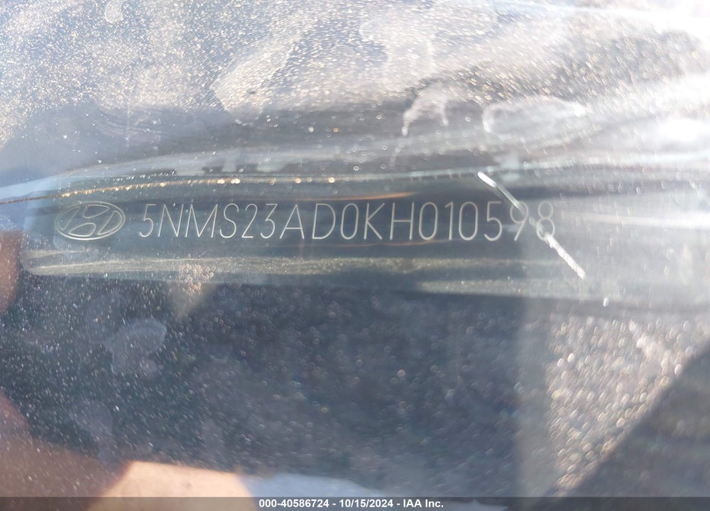2019 HYUNDAI SANTA FE SE VIN: 5NMS23AD0KH010598