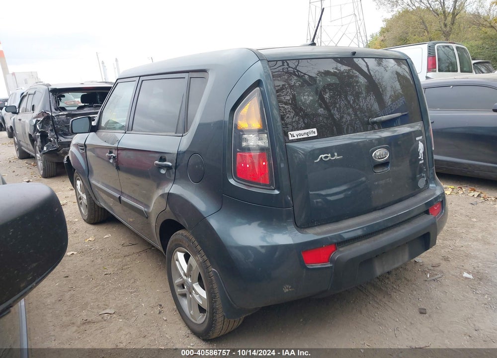 2011 KIA SOUL VIN: KNDJT2A25B7330654
