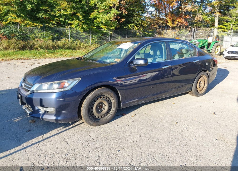 2013 HONDA ACCORD VIN: 1HGCR2F8XDA126430
