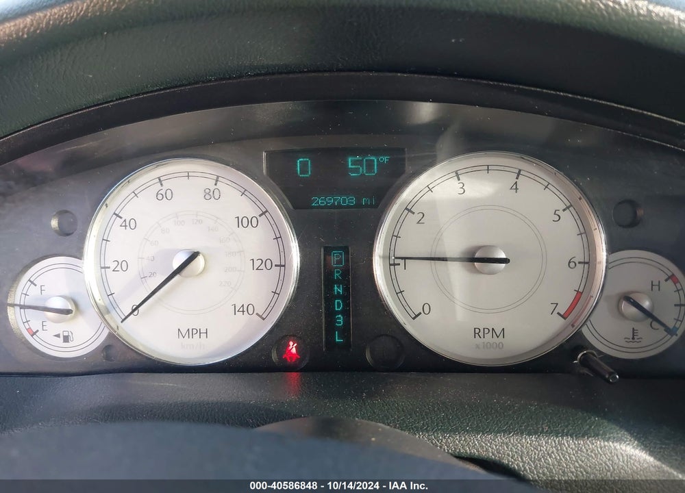 2005 CHRYSLER 300 TOURING VIN: 2C3JA53G05H138989