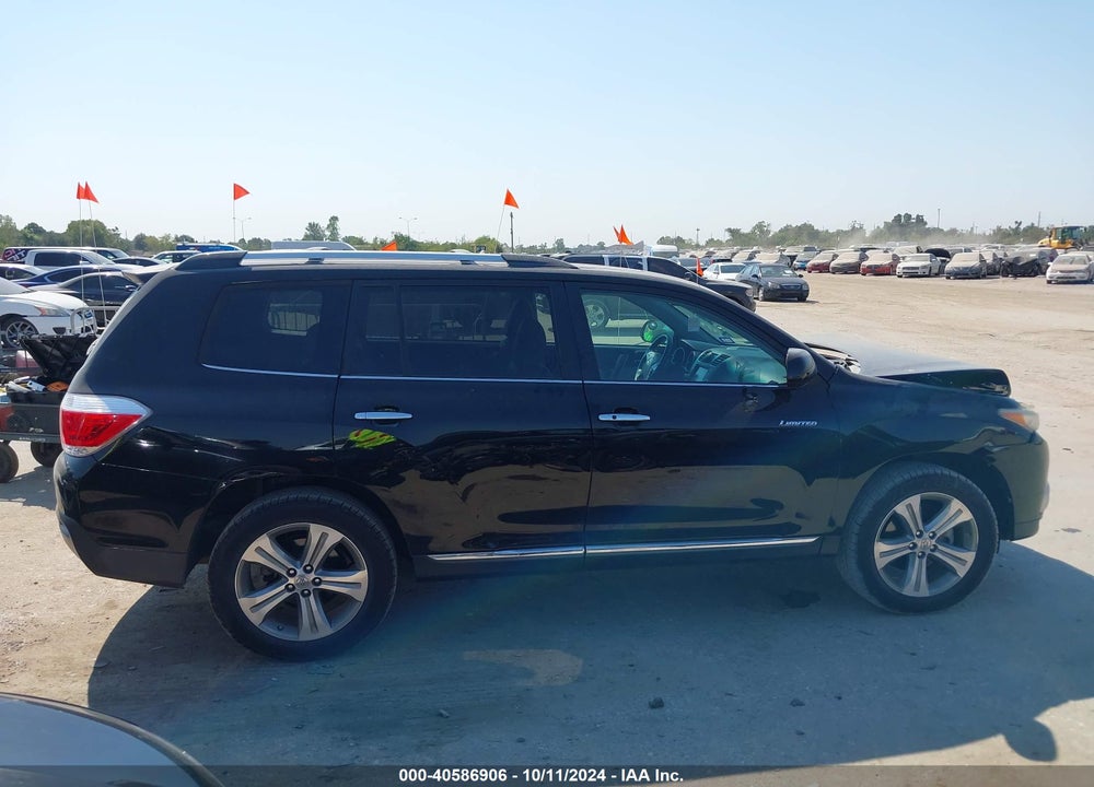 2011 TOYOTA HIGHLANDER LIMITED V6 VIN: 5TDDK3EH0BS085059