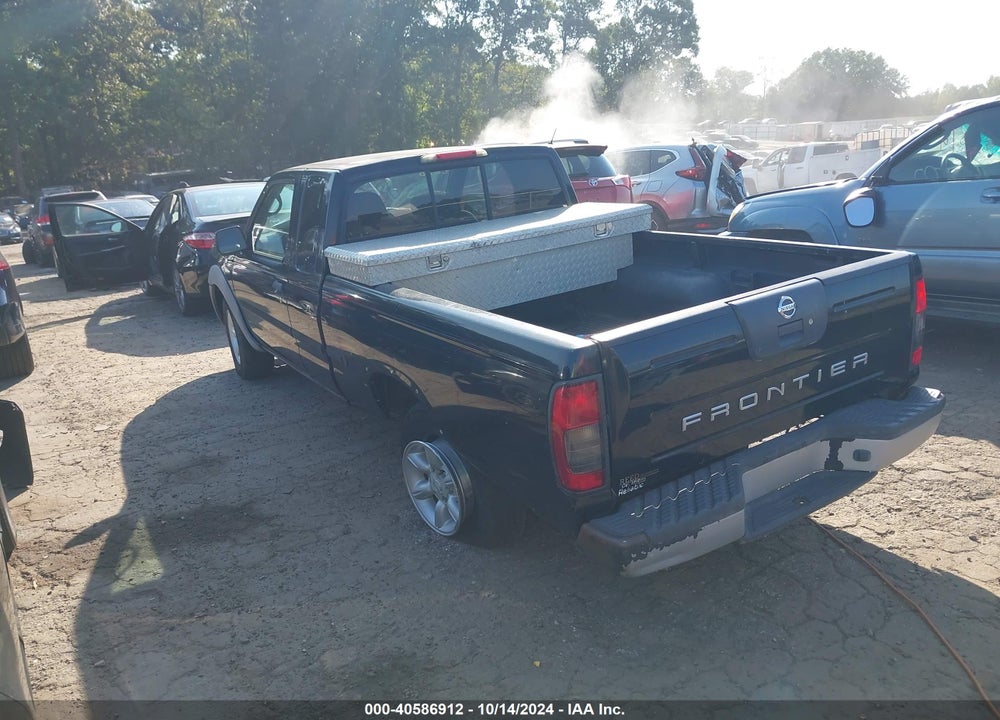 2002 NISSAN FRONTIER XE VIN: 1N6DD26S02C326051