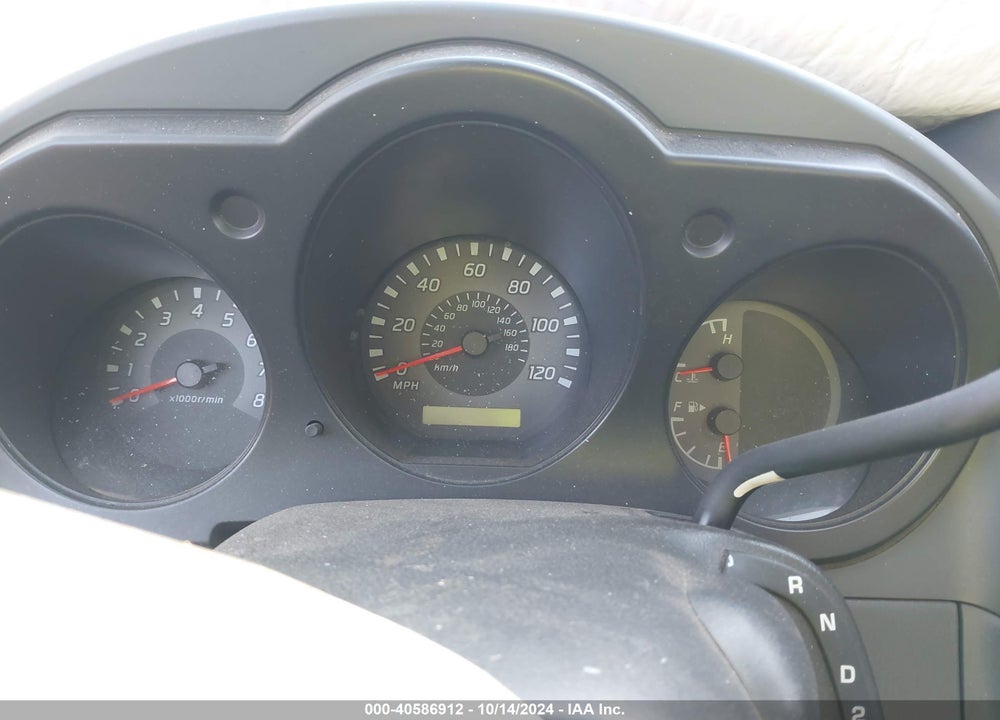 2002 NISSAN FRONTIER XE VIN: 1N6DD26S02C326051
