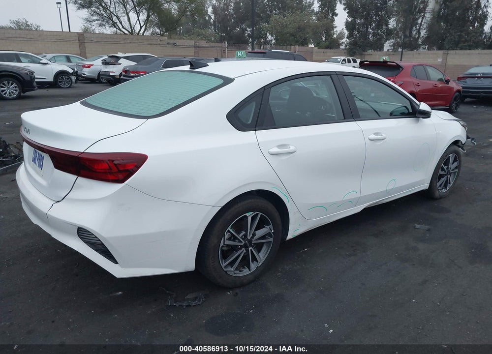2022 KIA FORTE LXS VIN: 3KPF24AD1NE481727