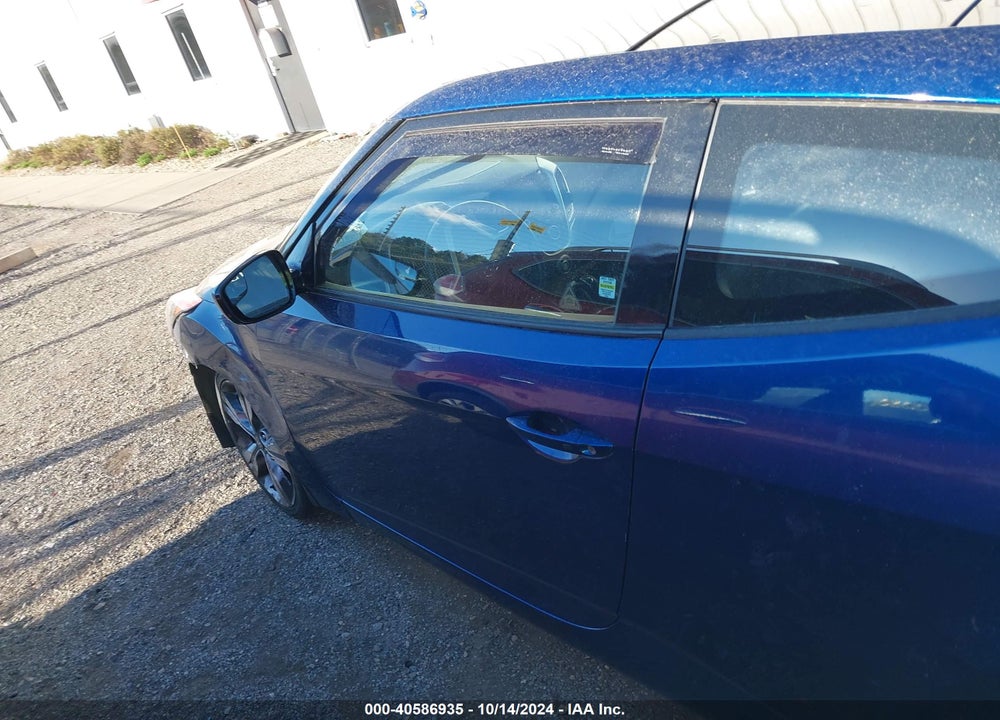 2017 HYUNDAI VELOSTER VALUE EDITION VIN: KMHTC6AD7HU324359