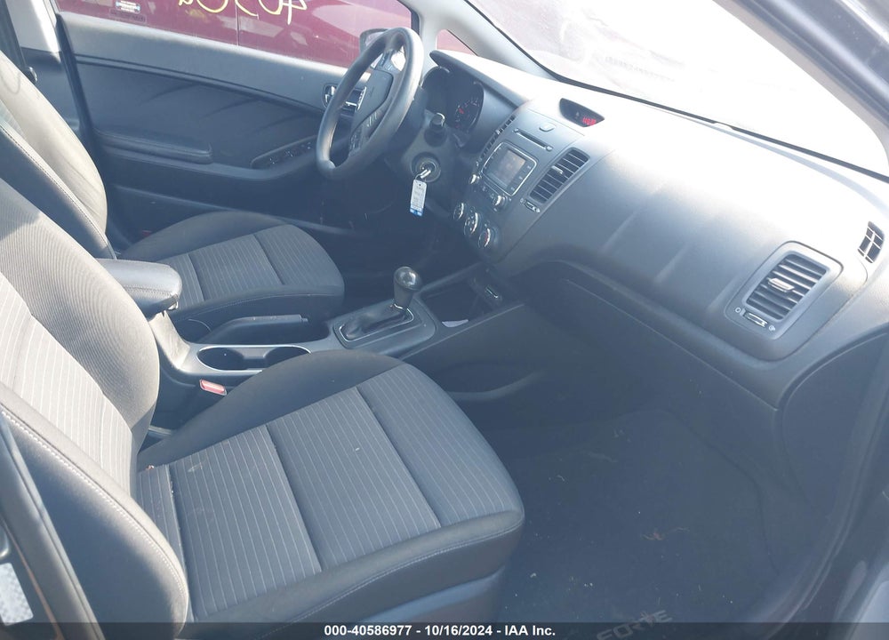 2016 KIA FORTE LX VIN: KNAFX4A6XG5488867