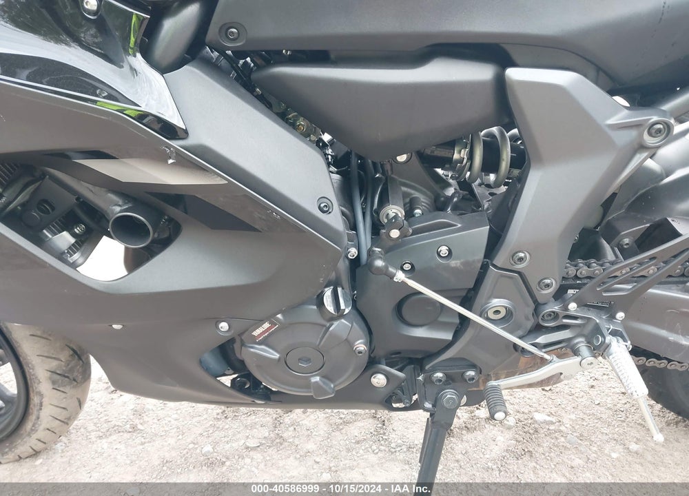 2024 YAMAHA YZFR7 VIN: JYARM38E6RA012489