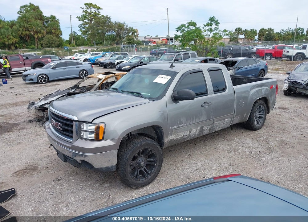 2008 GMC SIERRA 1500 SLE1 VIN: 2GTEK19J781222858