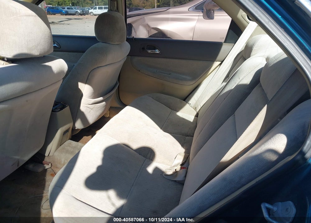 1994 HONDA ACCORD LX/EX VIN: 1HGCD5532RA173027