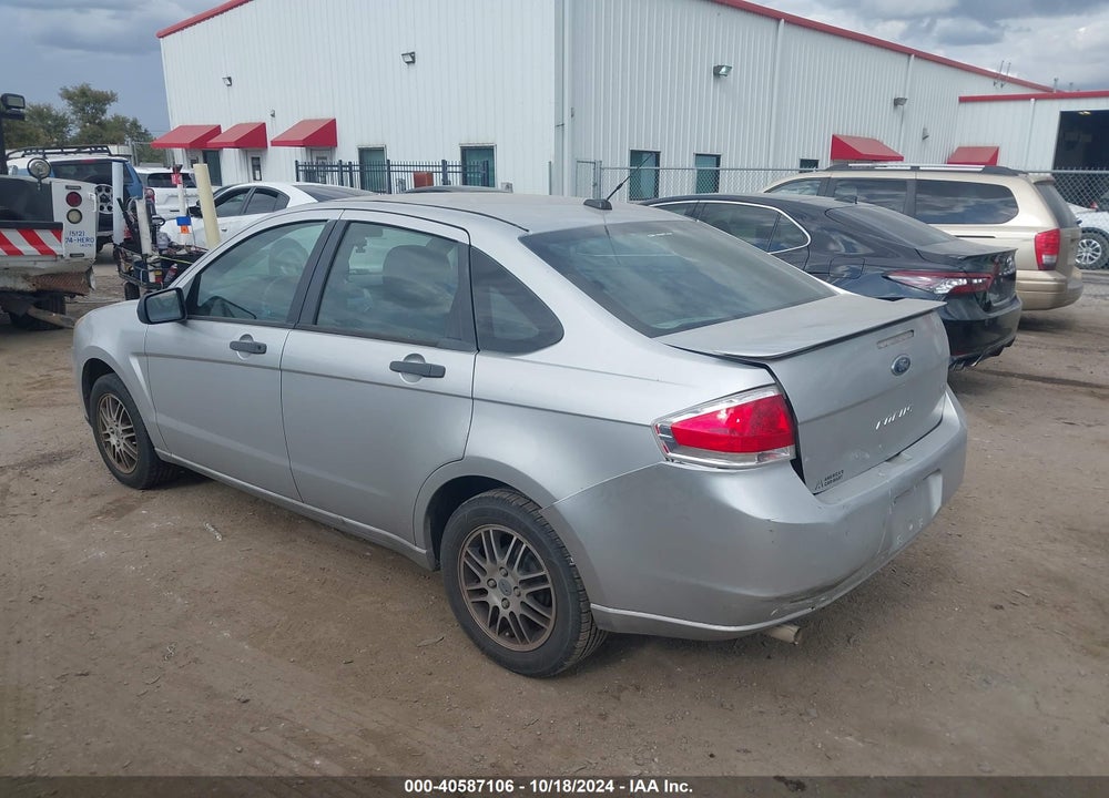 2011 FORD FOCUS SE VIN: 1FAHP3FN7BW147473