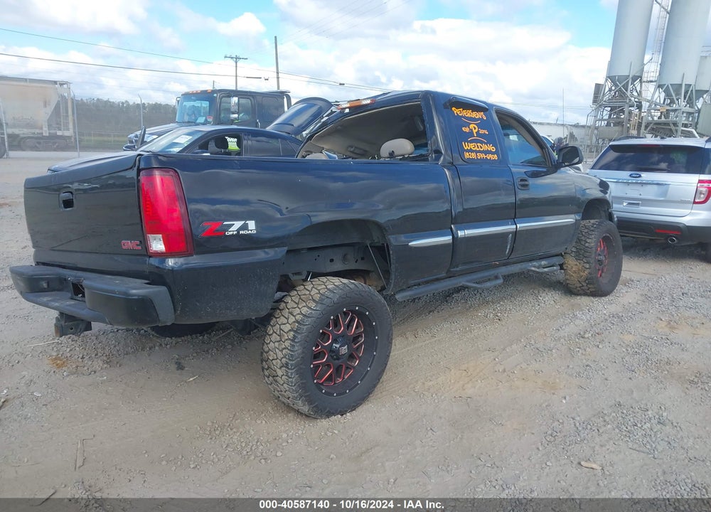 2002 GMC SIERRA 1500 SLE VIN: 2GTEK19T121115653