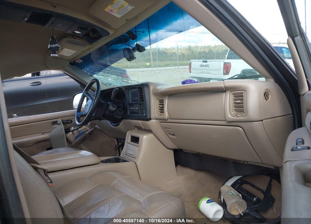 2002 GMC SIERRA 1500 SLE VIN: 2GTEK19T121115653