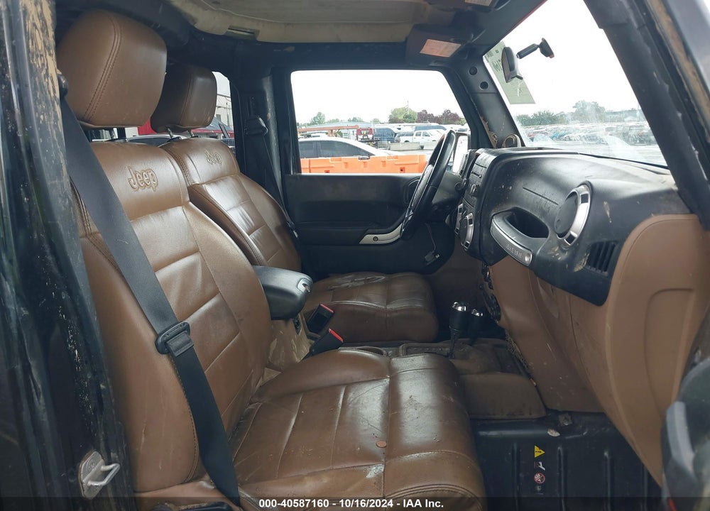2011 JEEP WRANGLER UNLIMITED SAHARA VIN: 1J4BA5H1XBL548843