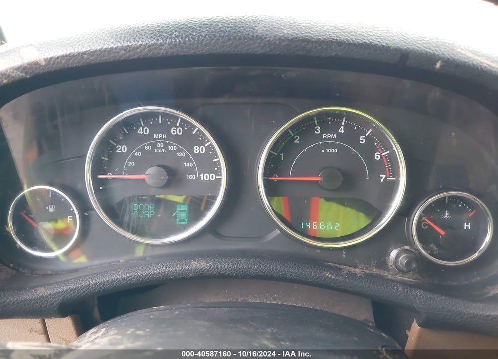 2011 JEEP WRANGLER UNLIMITED SAHARA VIN: 1J4BA5H1XBL548843