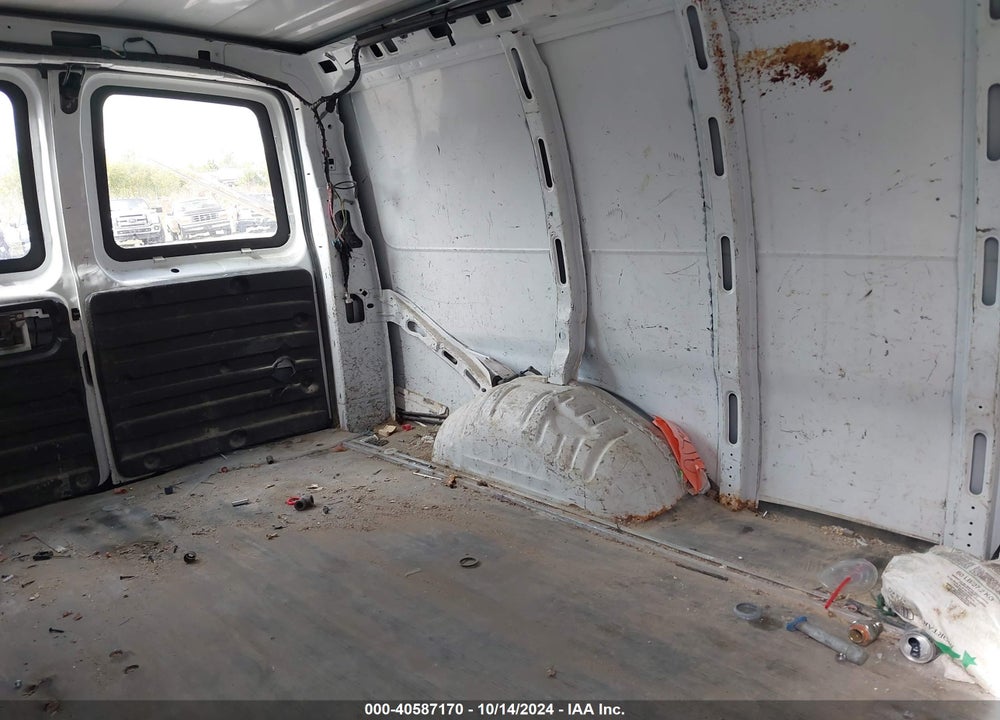 2010 CHEVROLET EXPRESS 1500 WORK VAN VIN: 1GCUGAD4XA1179398