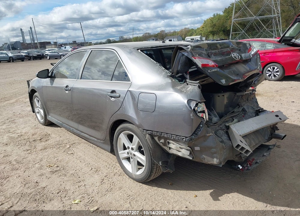 2014 TOYOTA CAMRY SE VIN: 4T1BF1FK9EU377976