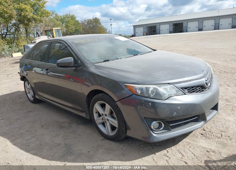 2014 TOYOTA CAMRY SE VIN: 4T1BF1FK9EU377976