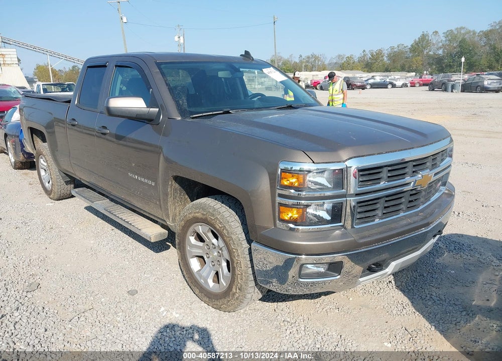 2015 CHEVROLET SILVERADO 1500 2LT VIN: 1GCVKREC7FZ279037