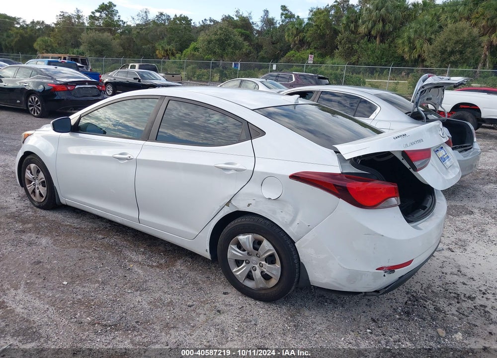 2016 HYUNDAI ELANTRA SE VIN: 5NPDH4AE2GH682341