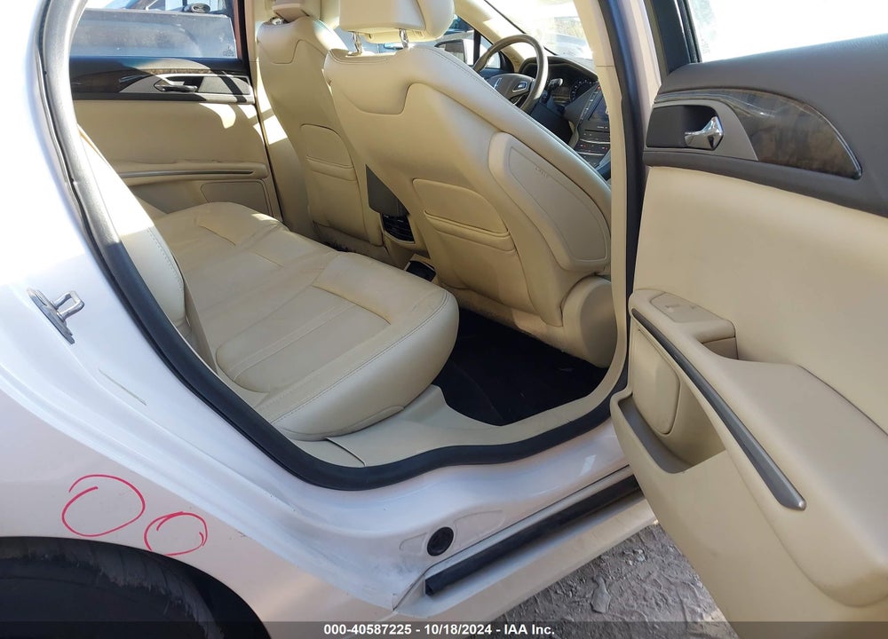 2014 LINCOLN MKZ VIN: 3LN6L2G99ER829380
