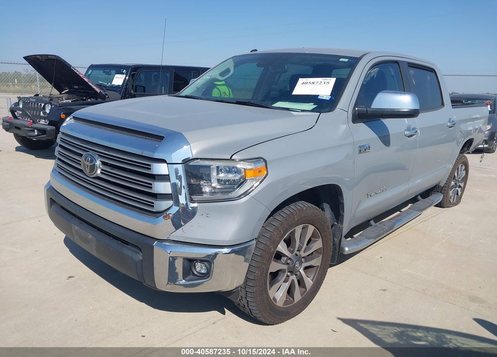 2018 TOYOTA TUNDRA LIMITED 5.7L V8 VIN: 5TFFY5F11JX243583