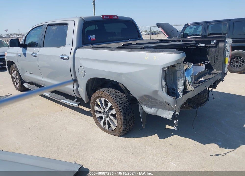 2018 TOYOTA TUNDRA LIMITED 5.7L V8 VIN: 5TFFY5F11JX243583