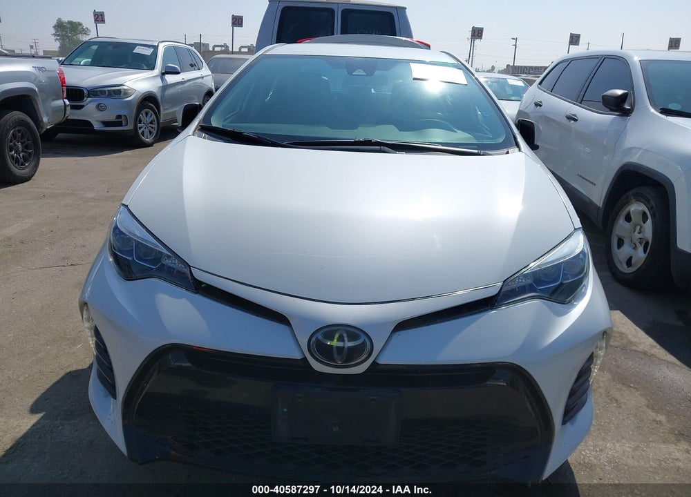 2018 TOYOTA COROLLA SE VIN: 5YFBURHE3JP792248