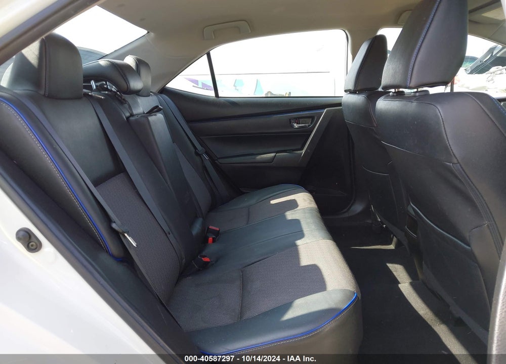 2018 TOYOTA COROLLA SE VIN: 5YFBURHE3JP792248