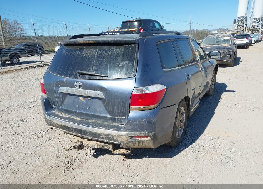 2012 TOYOTA HIGHLANDER SE VIN: 5TDBK3EHXCS098958