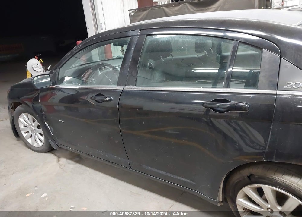 2012 CHRYSLER 200 TOURING VIN: 1C3CCBBB0CN103977