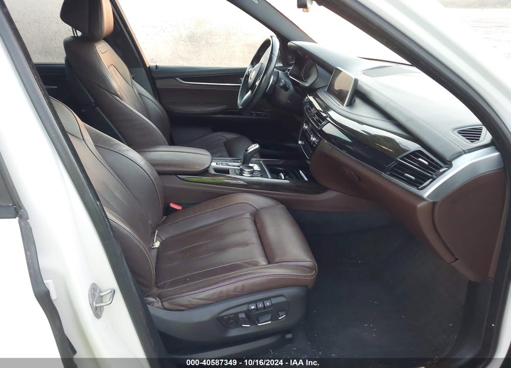 2018 BMW X5 XDRIVE50I VIN: 5UXKR6C52J0U15846